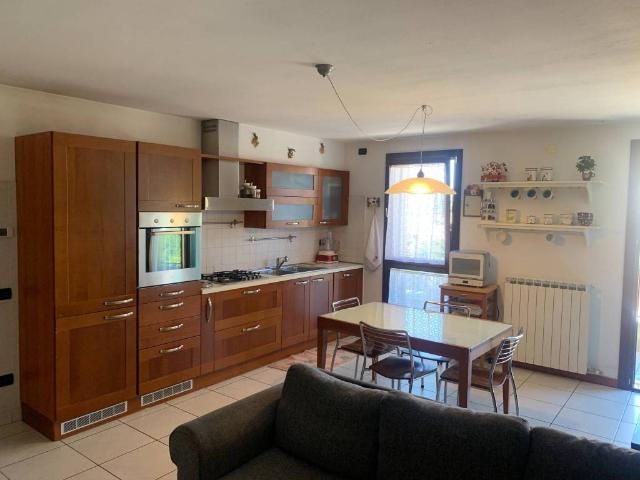 Appartamento in vendita a Cormons, Friuli-Venezia Giulia