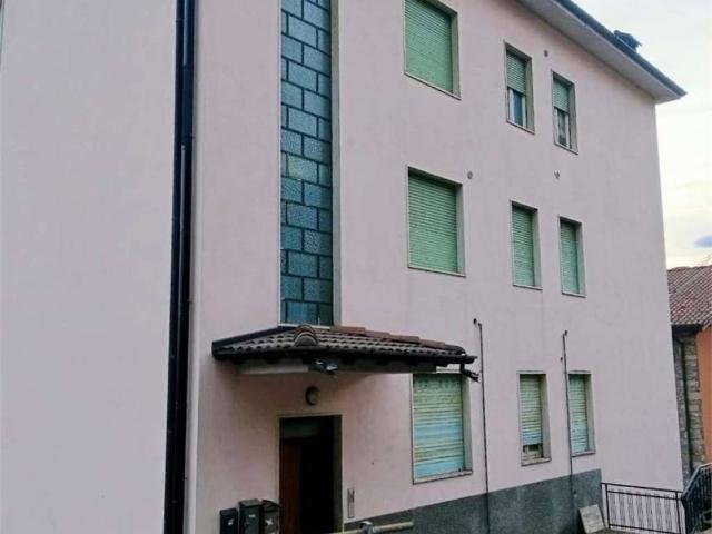 Appartamento in vendita a Corna Imagna, Lombardia