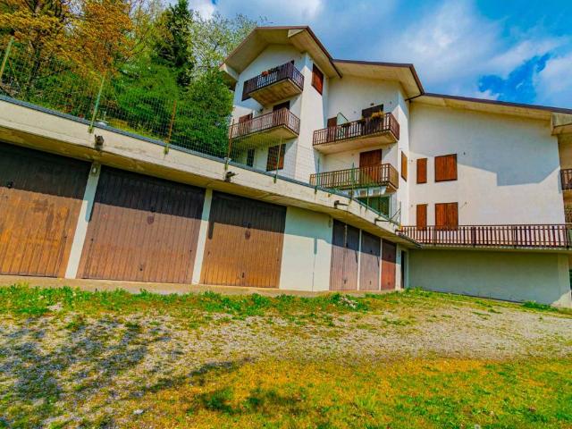 Appartamento in vendita a Comunità Montana della Valle Brembana, Cornalba