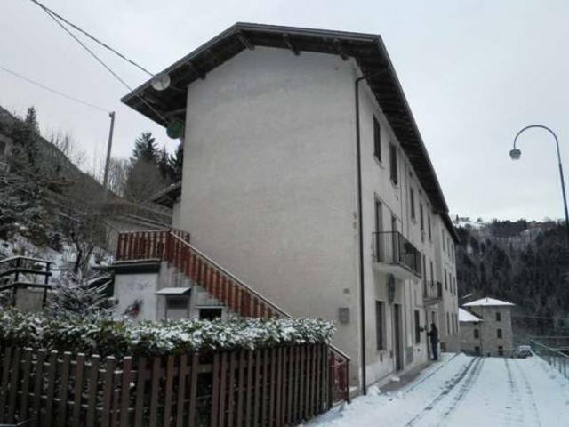 Appartamento in vendita a Comunità Montana della Valle Brembana, Cornalba