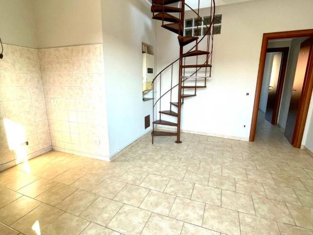 Appartamento in vendita a Cornaredo, Lombardia