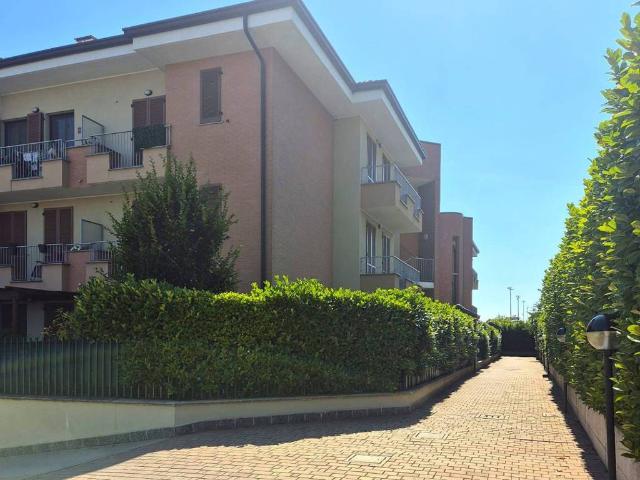 Appartamento in vendita a Cascina Torrette, Cornaredo