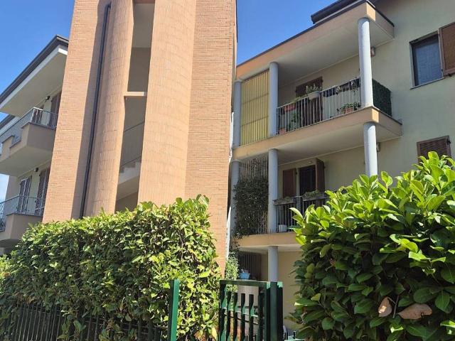 Appartamento in vendita a Cascina Torrette, Cornaredo