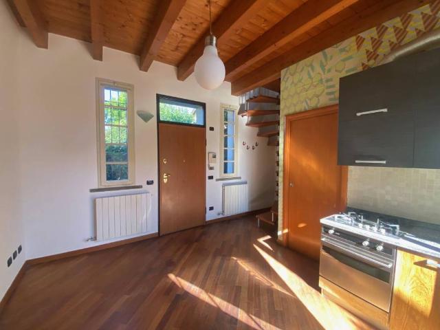 Appartamento in vendita a Cornaredo, Lombardia