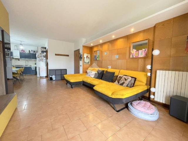 Appartamento in vendita a Cornaredo, Lombardia