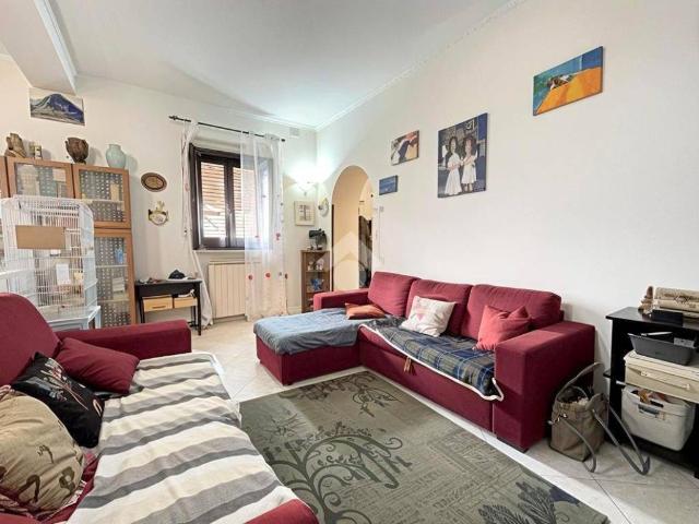 Appartamento in vendita a Cornaredo, Lombardia