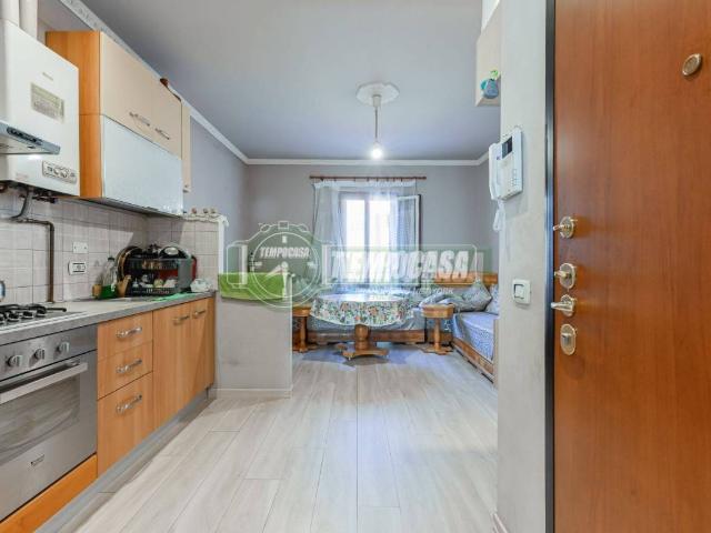 Appartamento in vendita a Colnago, Cornate d'Adda
