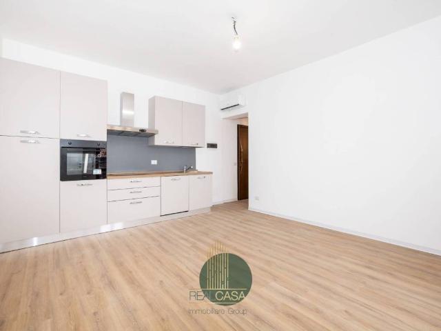 Appartamento in vendita a Cornate D'adda, Lombardia