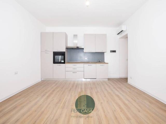 Appartamento in vendita a Cornate D'adda, Lombardia