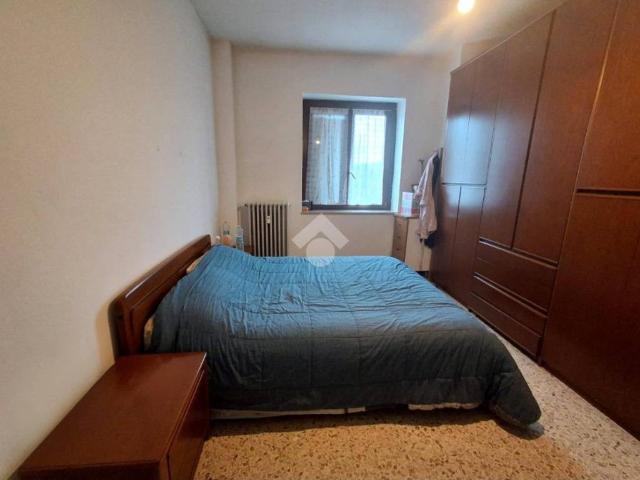 Appartamento in vendita a Cornate D'adda, Lombardia