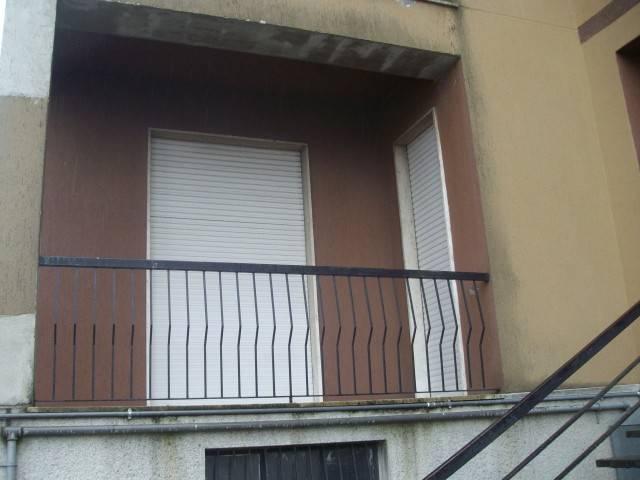 Appartamento in vendita a Cornate D'adda, Lombardia