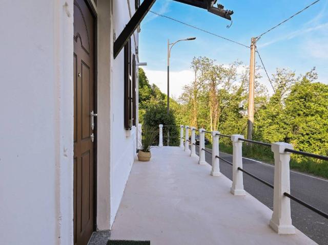 Appartamento in vendita a Cornate D'adda, Lombardia