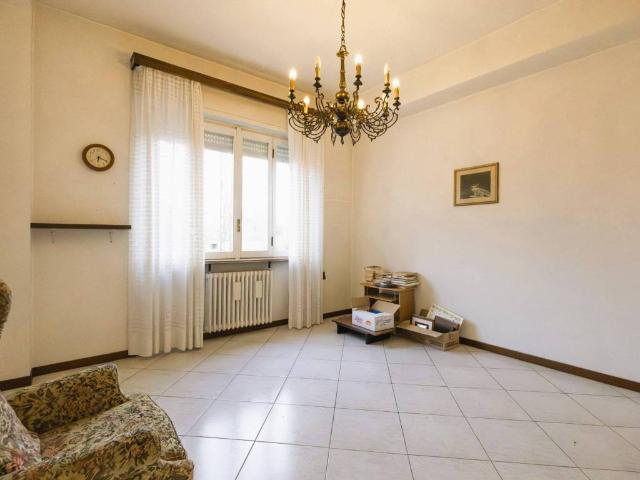 Appartamento in vendita a Cornate D'adda, Lombardia