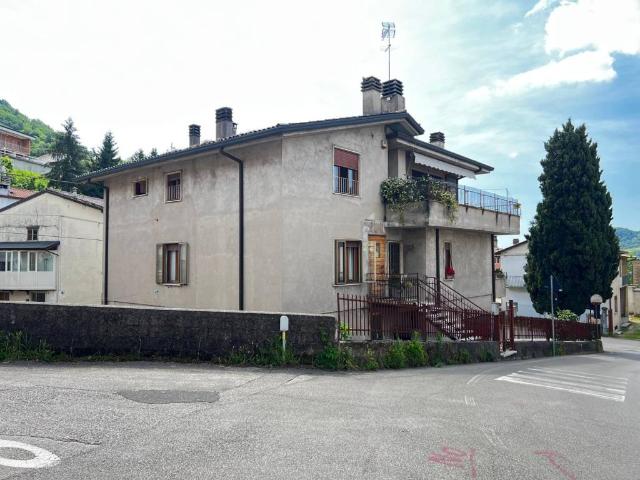 Appartamento in vendita a Canova, Cornedo Vicentino