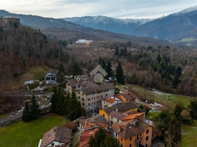 Appartamento in vendita a Corniglio, Reggio Emilia