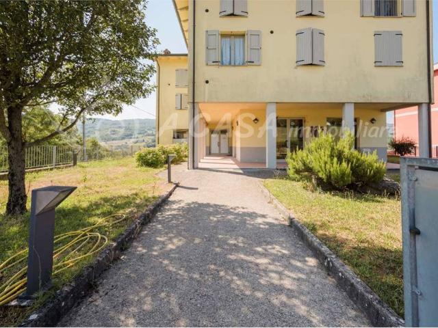 Appartamento in vendita a Corniglio, Reggio Emilia