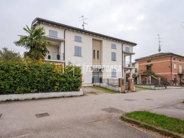 Appartamento in vendita a Pianura Reggiana, Re
