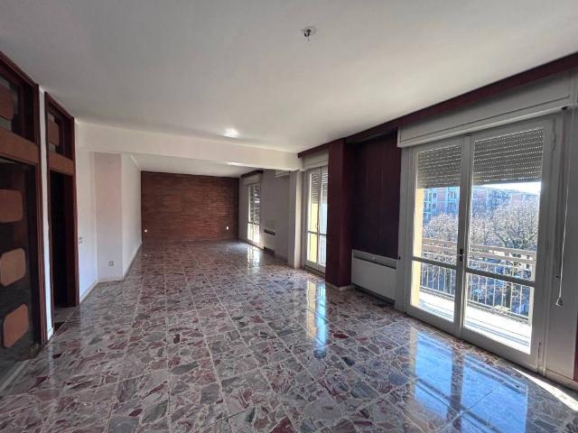 Appartamento in vendita a Pianura Reggiana, Re