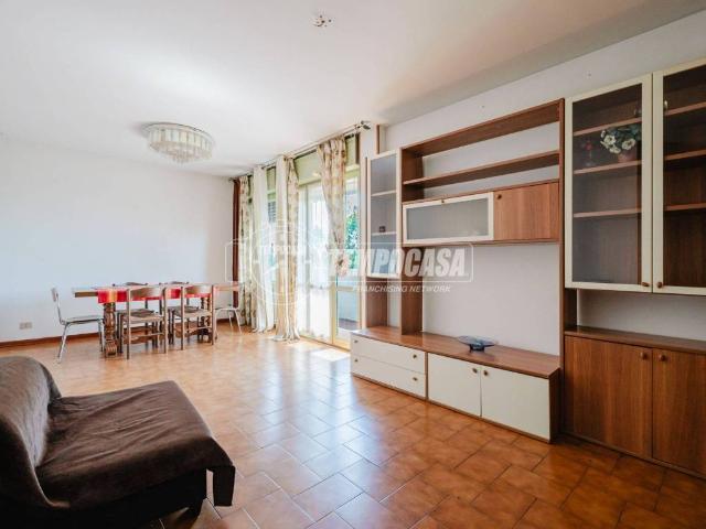 Appartamento in vendita a Pianura Reggiana, Re