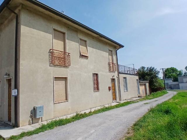 Appartamento in vendita a Casotto, Correzzana