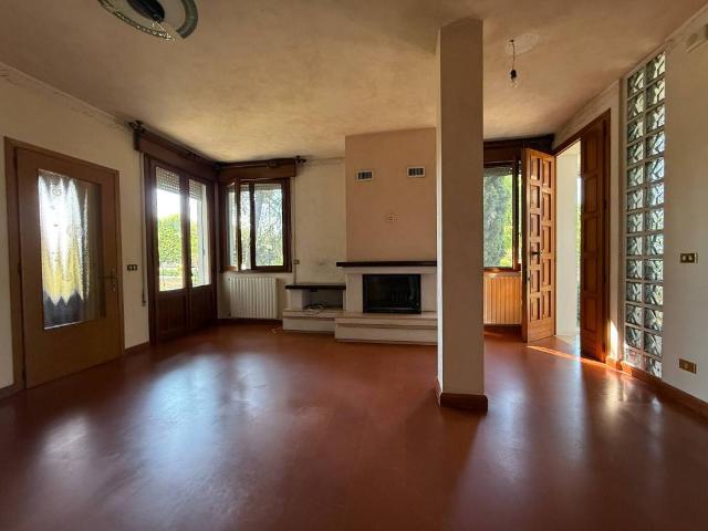 Appartamento in vendita a Correzzola, Veneto