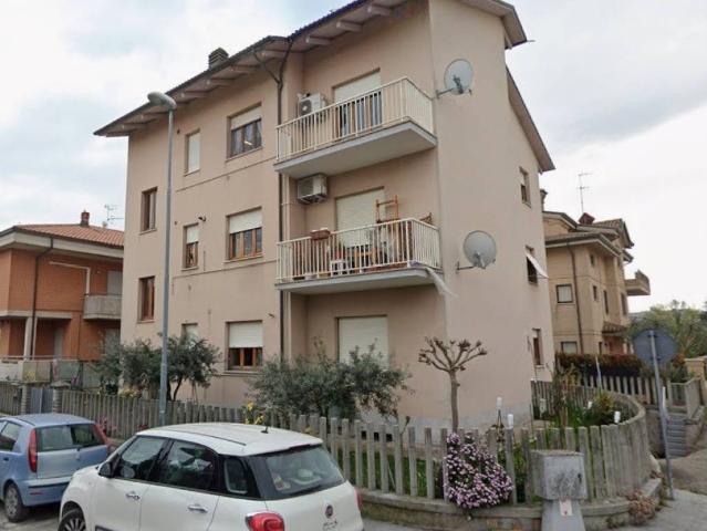 Appartamento in vendita a Marche, Macerata