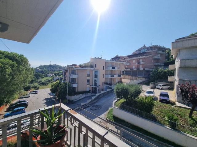 Appartamento in vendita a Marche, Macerata