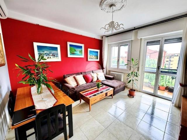 Appartamento in vendita a Molinetto di Lorenteggio, Corsico
