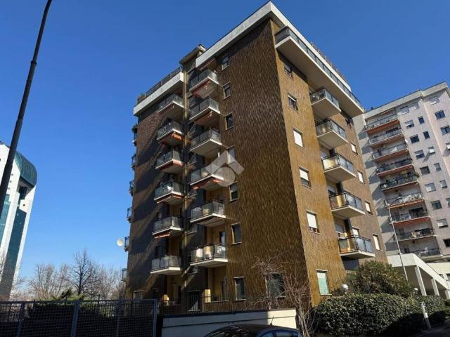 Appartamento in vendita a Molinetto di Lorenteggio, Corsico