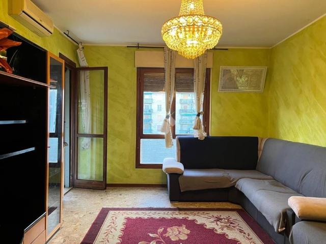 Appartamento in vendita a Molinetto di Lorenteggio, Corsico