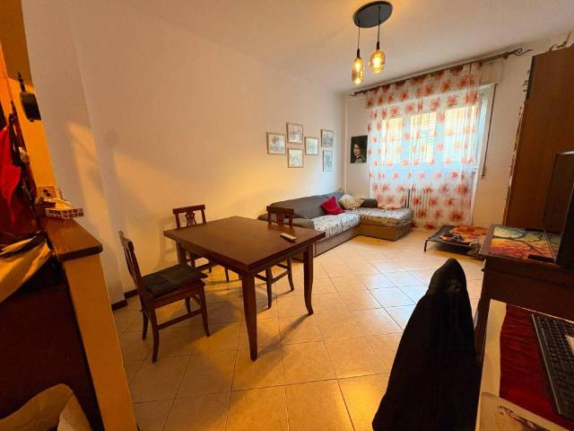 Appartamento in vendita a Corsico, Lombardia