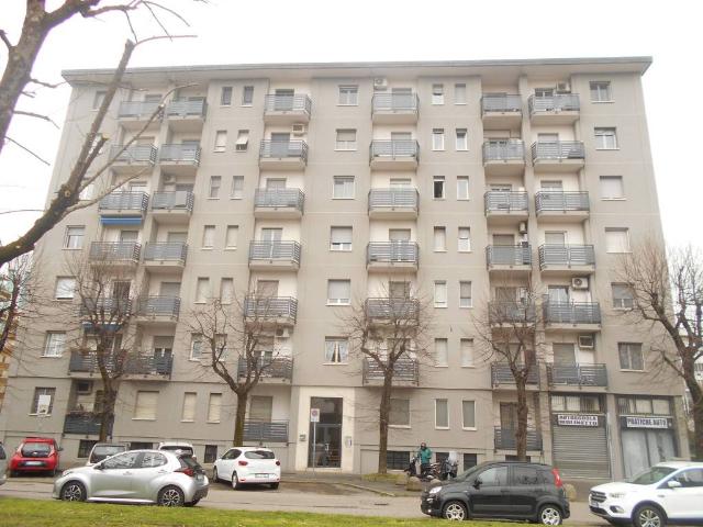 Appartamento in vendita a Molinetto di Lorenteggio, Corsico