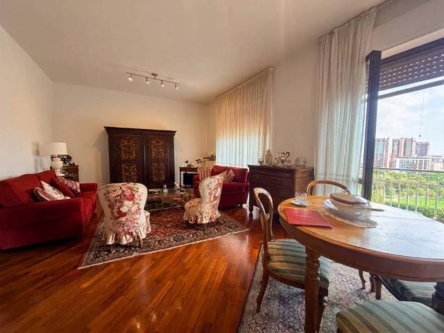 Appartamento in vendita a Molinetto di Lorenteggio, Corsico