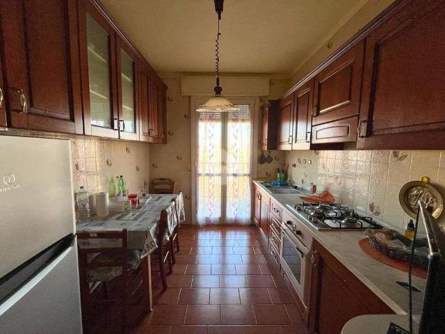 Appartamento in vendita a Quartiere Lavagna, Corsico