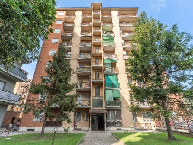 Appartamento in vendita a Corsico, Lombardia