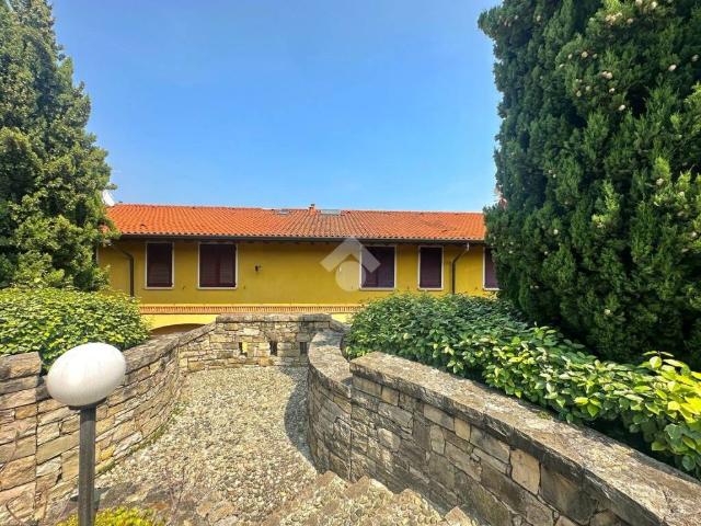 Appartamento in vendita a Borgonato, Corte Franca