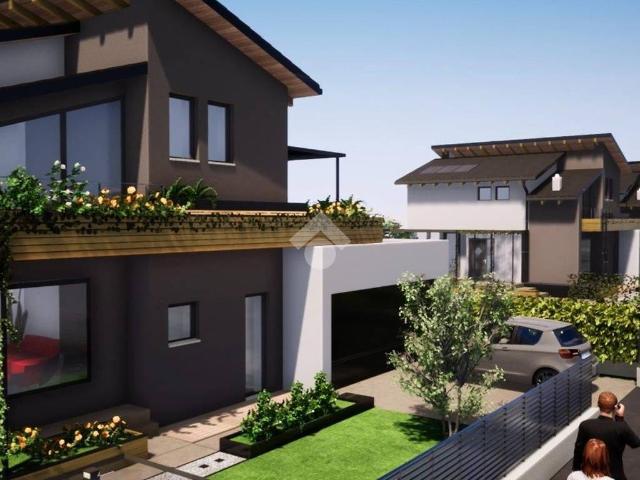 Villa Indipendente in vendita a Corte Franca, Lombardia