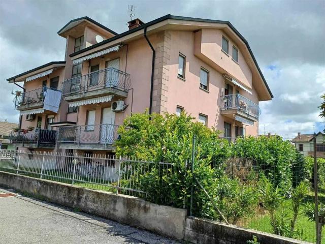 Appartamento in vendita a Corte Palasio, Lombardia