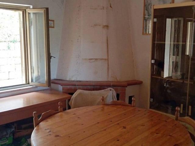 Appartamento in vendita a Comignano, Cortino