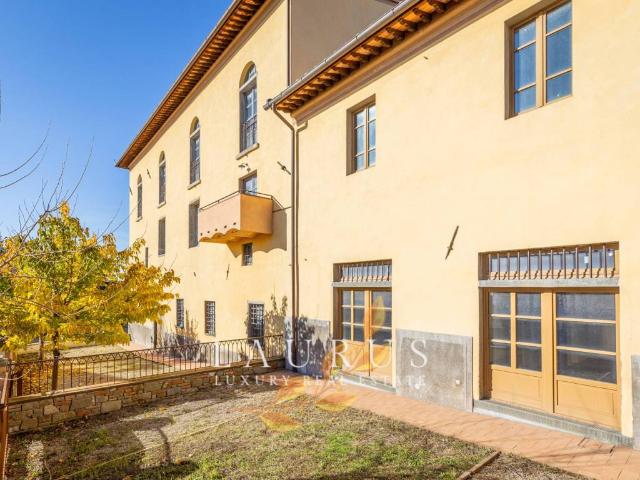 Appartamento in vendita a Montecchio, Cortona