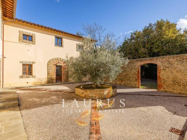 Appartamento in vendita a Montecchio, Cortona