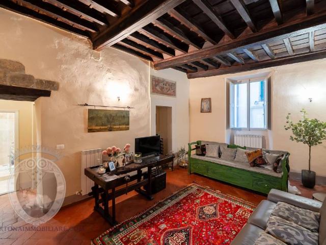 Appartamento in vendita a Cortona, Toscana