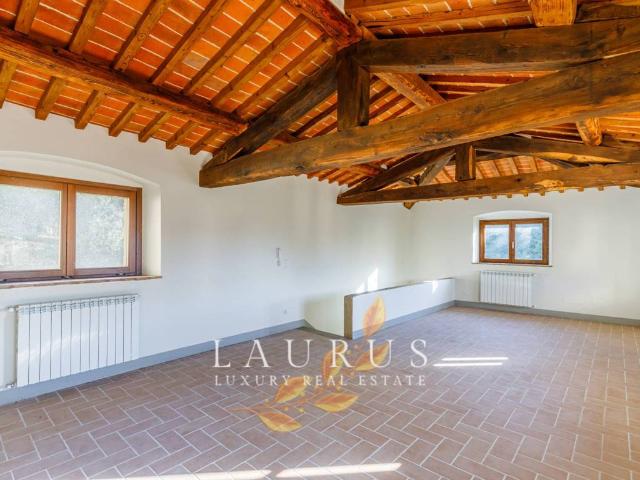 Appartamento in vendita a Montecchio, Cortona