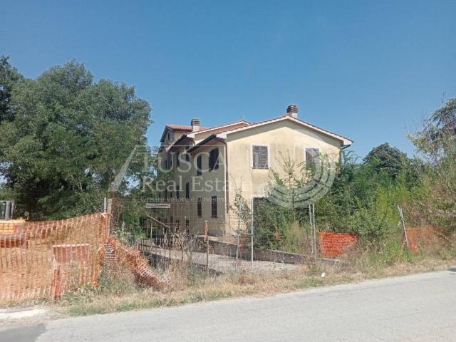 Appartamento in vendita a Montecchio, Cortona