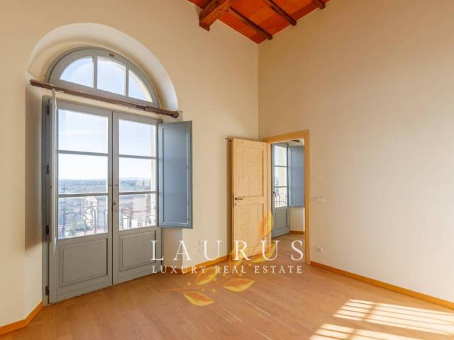 Appartamento in vendita a Montecchio, Cortona