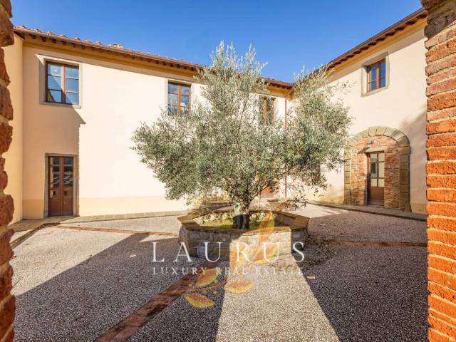 Appartamento in vendita a Montecchio, Cortona