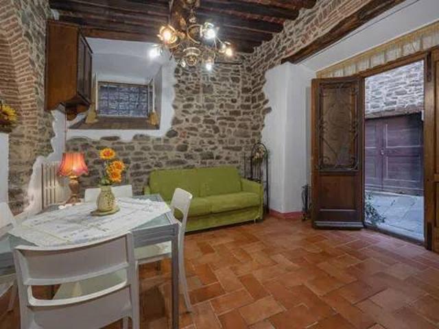 Appartamento in vendita a Cortona, Toscana