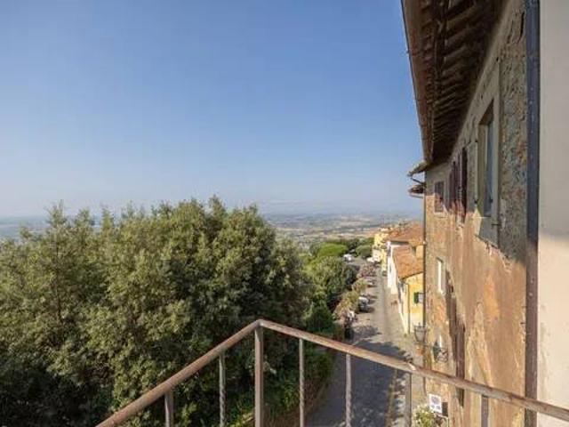 Appartamento in vendita a Cortona, Toscana