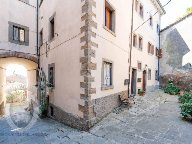 Appartamento in vendita a Cortona, Toscana