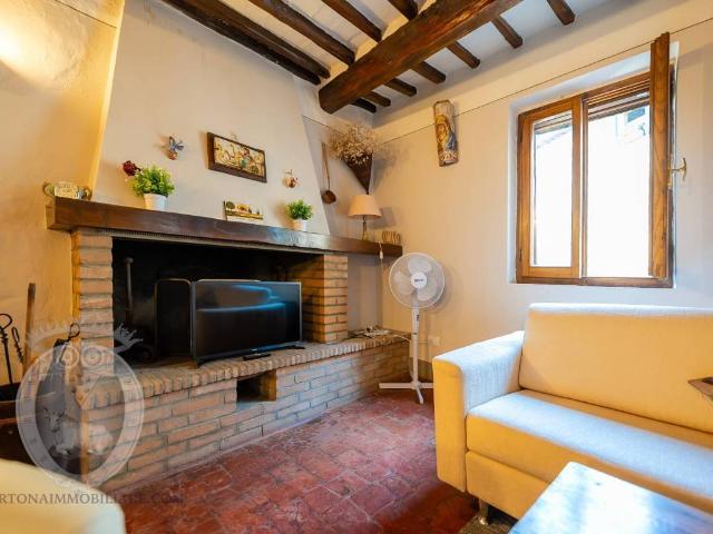 Appartamento in vendita a Cortona, Toscana